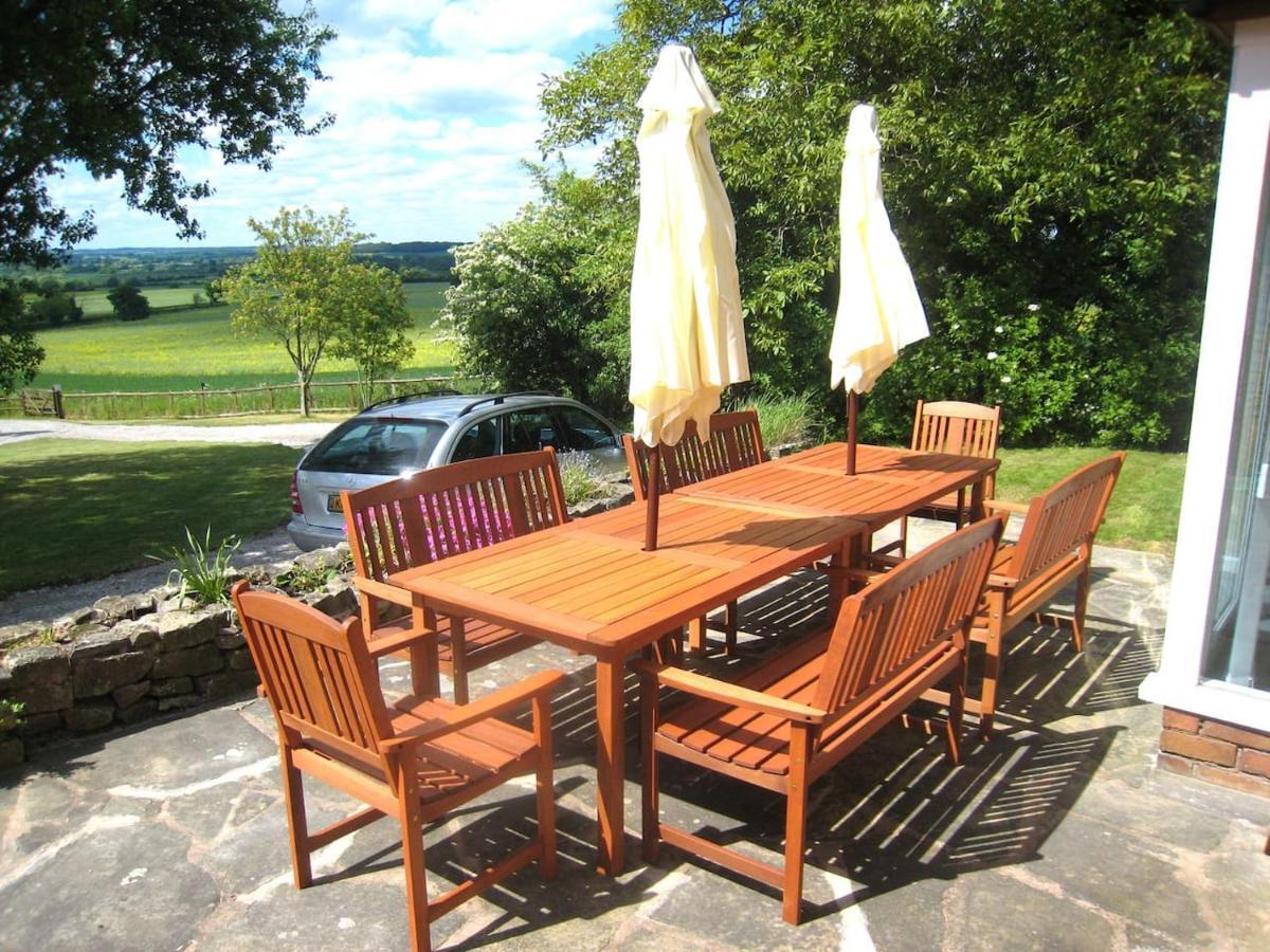 Arden Hill Farmhouse - Hot Tub, Snooker Table, Sleeps 16 스트렛포드-어폰-에이본 외부 사진